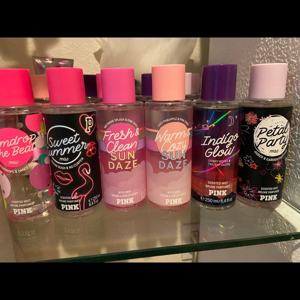 Victoria’s Secret pink mists